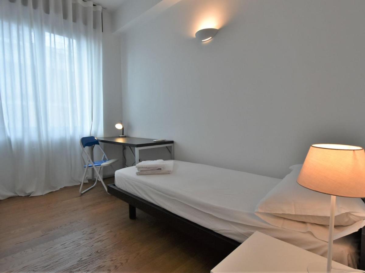 Apartment Corso Genova Apartment By Interhome มิลาน ภายนอก รูปภาพ